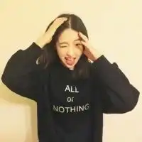 两个闺蜜头像一人一张微信头像图片大全
