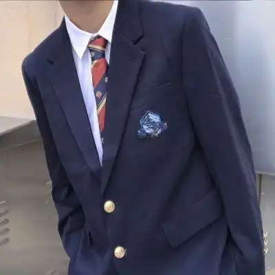 苏瓷高冷个性男头部位高冷成熟酷
