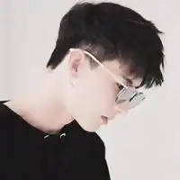 qq头像带墨镜男生戴墨镜的男生超帅qq头像
