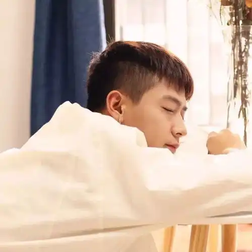 异地恋有哪些甜蜜的瞬间
