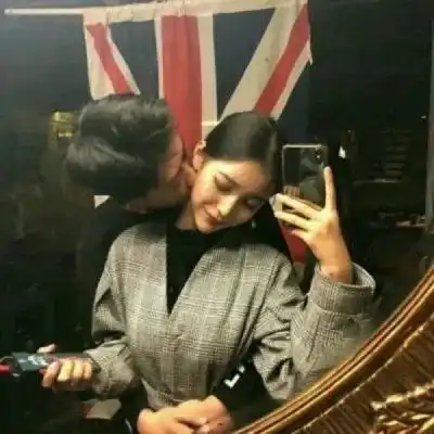 情侣头像
