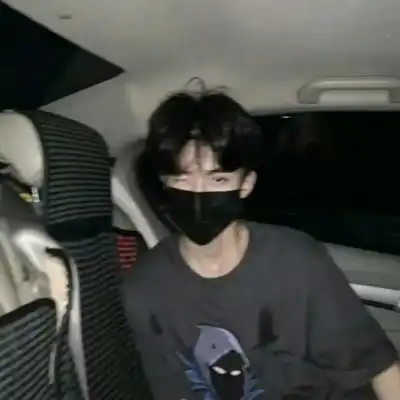 希望你是真的释怀而不是瞒着男生头像我要个性网
