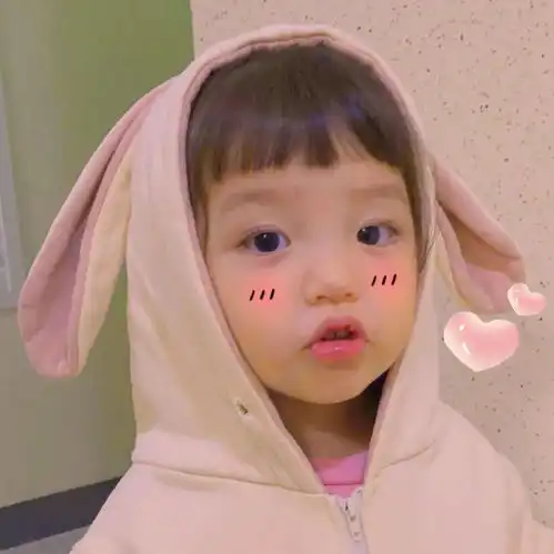 一组超超甜的情侣头像
