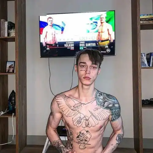 超级美腻清新的男女生头像
