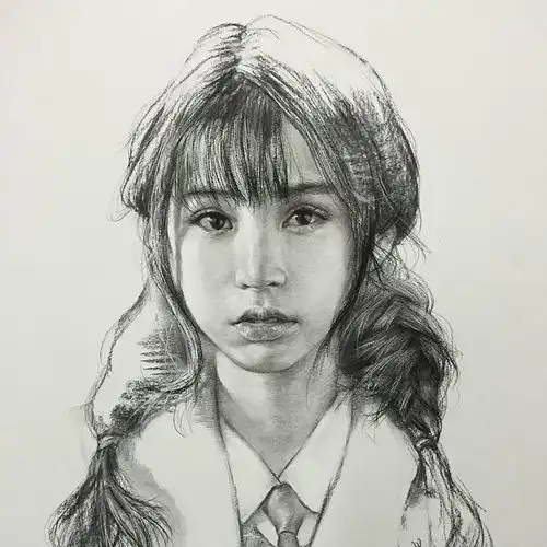 国内素描大师笔下的美女人像,原来我画得不好是缺个美女姐姐呀
