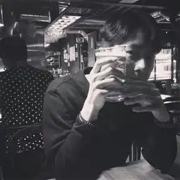 只有花知晓
