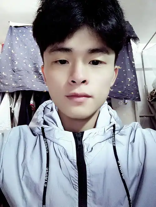 男人用自己的照片做头像好不好
