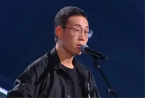 22岁贾翼腾走,新生代男人气慨,中国好声音2020第2场

