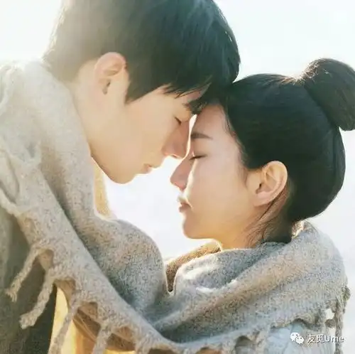 愿你在爱里活得像个傻子......
