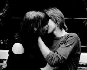 女性必读11个身体语言读懂男人
