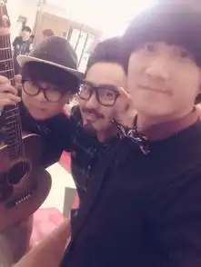 蘑菇兄弟唱歌演戏双开花获吴秀波称赞大有前途
