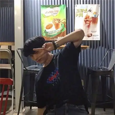 2019快手头像男生社会人快手专用480清晰头像
