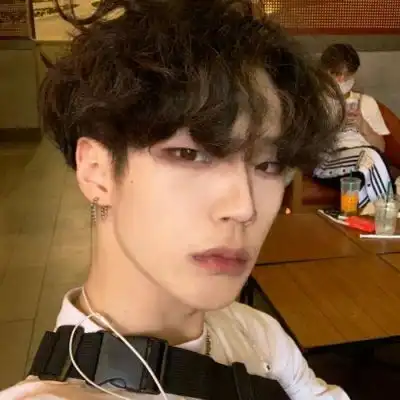 陈情小清新男生头像
