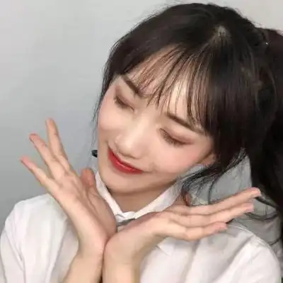 阳光爱笑开朗女生头像,可爱好看爱笑的女生
