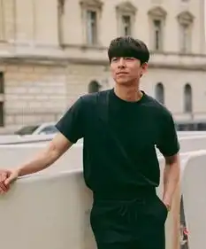 fashion时装周红毯男明星看看这次是谁胜了
