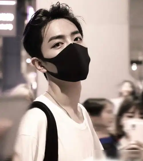 历时5个月,肖战经历的点滴历历在目,只为成就更好的自己于明天
