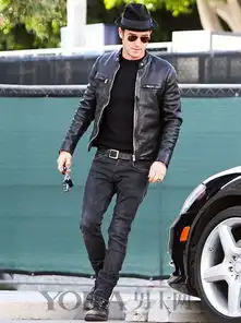 男人味十足的皮夹克春天没有一件怎么出门撩妹
