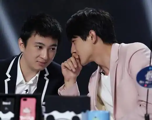 林更新九亿少女的梦也是娱乐圈中的一股清流了吧那耿直的性格
