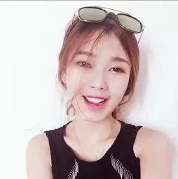 我上初中的时候因为性格很男孩子,所以总是和男生打打...种植牙悦美整形
