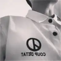 男生头像红毛衣白衬衫微信头像图片大全
