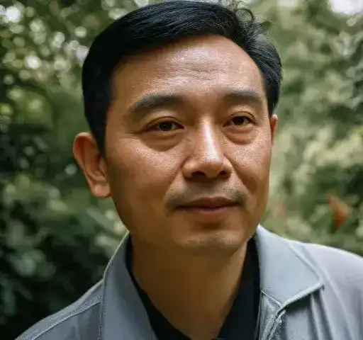 我58岁上海女人,搭伙2次才明白,男人老了还要找老伴的真正目的
