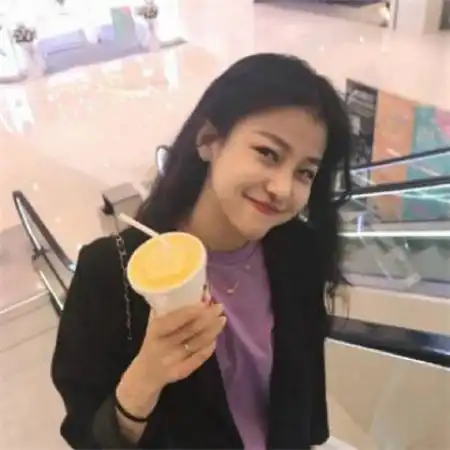 青春女生头像阳光可爱真人,时光从不停留你
