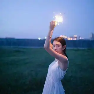 一人饮酒醉晚晚大人唱吧,玩音乐,就上唱吧