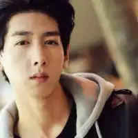 男生头像同一个人十张微信头像图片大全
