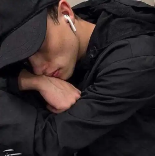 十二星座中最容易吃醋的星座,这样的男生太可爱了
