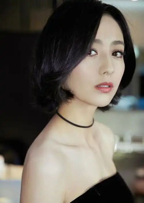 从肖战佟丽娅刘亦菲到赵丽颖,明星为粉丝擦屁股,大多是惯出来的
