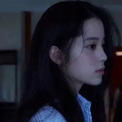 头像女伤感背影或侧面唯美漂亮