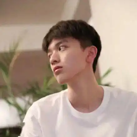 请成为厉害的大人和更可爱的小孩
