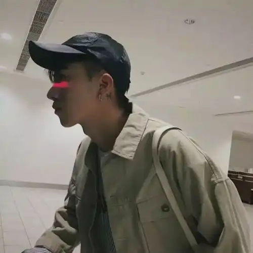 薄荷小清新男生图片
