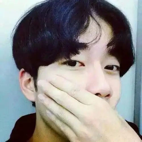 关于男生发型问题100分
