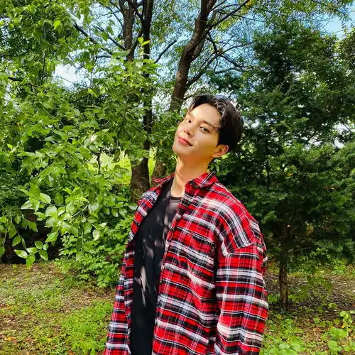 20位ig粉丝数最多的韩国明星
