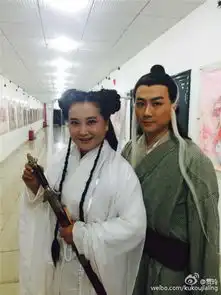 盘点小龙女造型李若彤经典冯越帅气小龙男乱入
