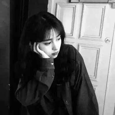 超a黑白风禁欲女头高冷
