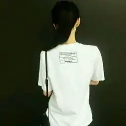 伤感的女生双影头像
