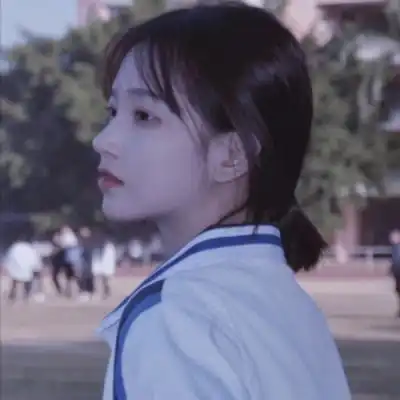 七鹿你快一点,绕开山重水复,逃离这荒唐人间微信头像我要个性网
