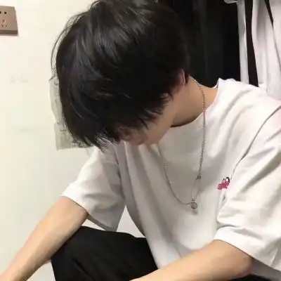 2021很酷很帅气的高冷扣扣男头你期待的正在加速向你赶来
