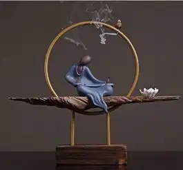 俗语小人之交甘若醴,小人身上的三个特点,早懂少吃亏
