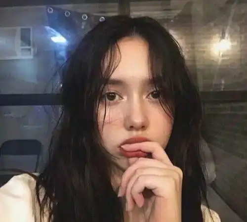 网易云伤感评论不知道为何,在出结果之前,总是最难过也最脆弱

