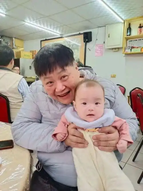 一个颓废的中年台湾男人我在郑州工地上找到活下去的勇气
