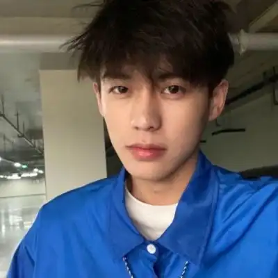 ins小清新文艺范男头足够温柔的男生头像我要个性网
