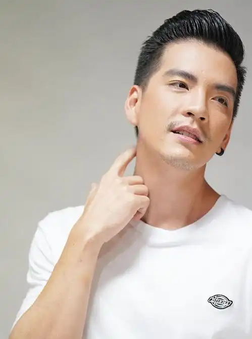 8位魅力胡子男星,成熟担当好好享用
