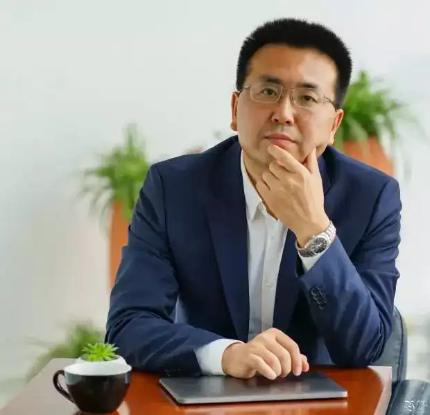 王宏波重资本运作弱房地产化,联合办公应归于服务业50个有意思的人
