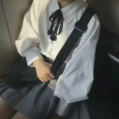 高清衬衫情侣头像一男一女图片男女都不露脸
