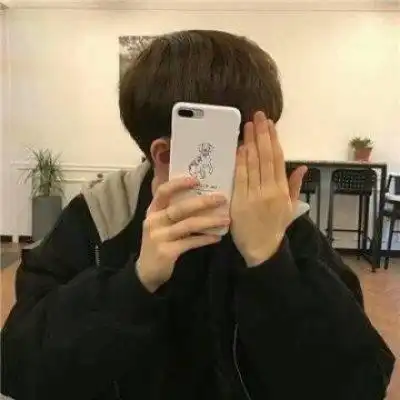 抖音快手里超帅的男生头像图片
