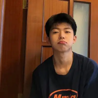 少年感男生头像乖乖
