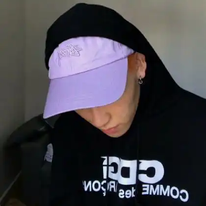 超拽个性男生头像霸气,冷酷男人所以无惧未来
